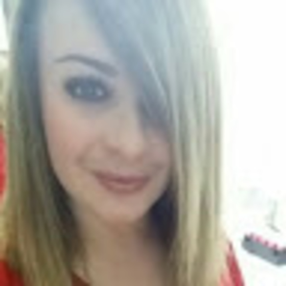 Meet your Posher, Azra